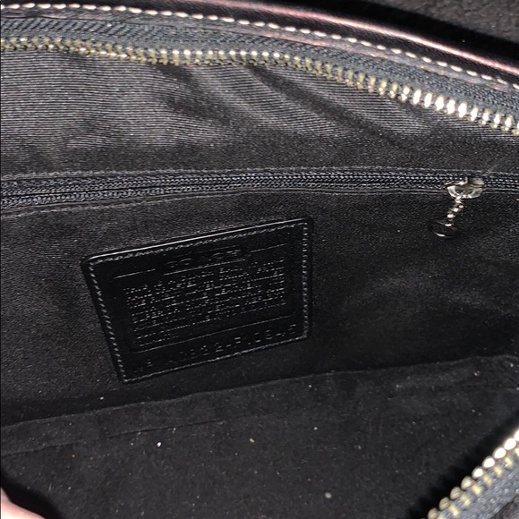 Beautiful Sturdy Coach Handbag - Picture 5 of 7